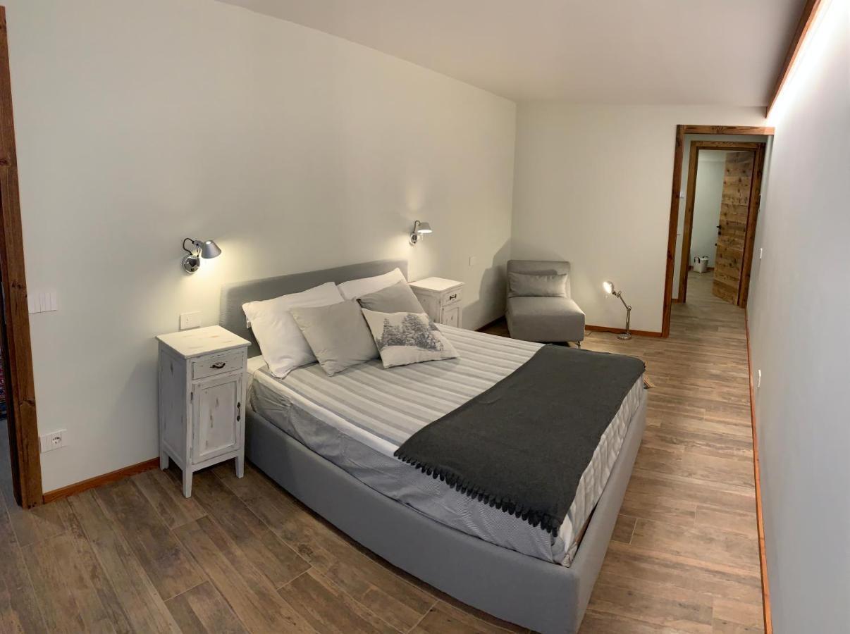 Bed and Breakfast lo Miete di Nonni Champoluc Esterno foto
