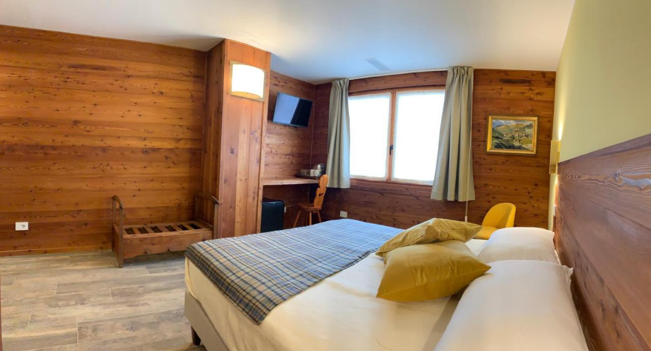 Bed and Breakfast lo Miete di Nonni Champoluc Esterno foto