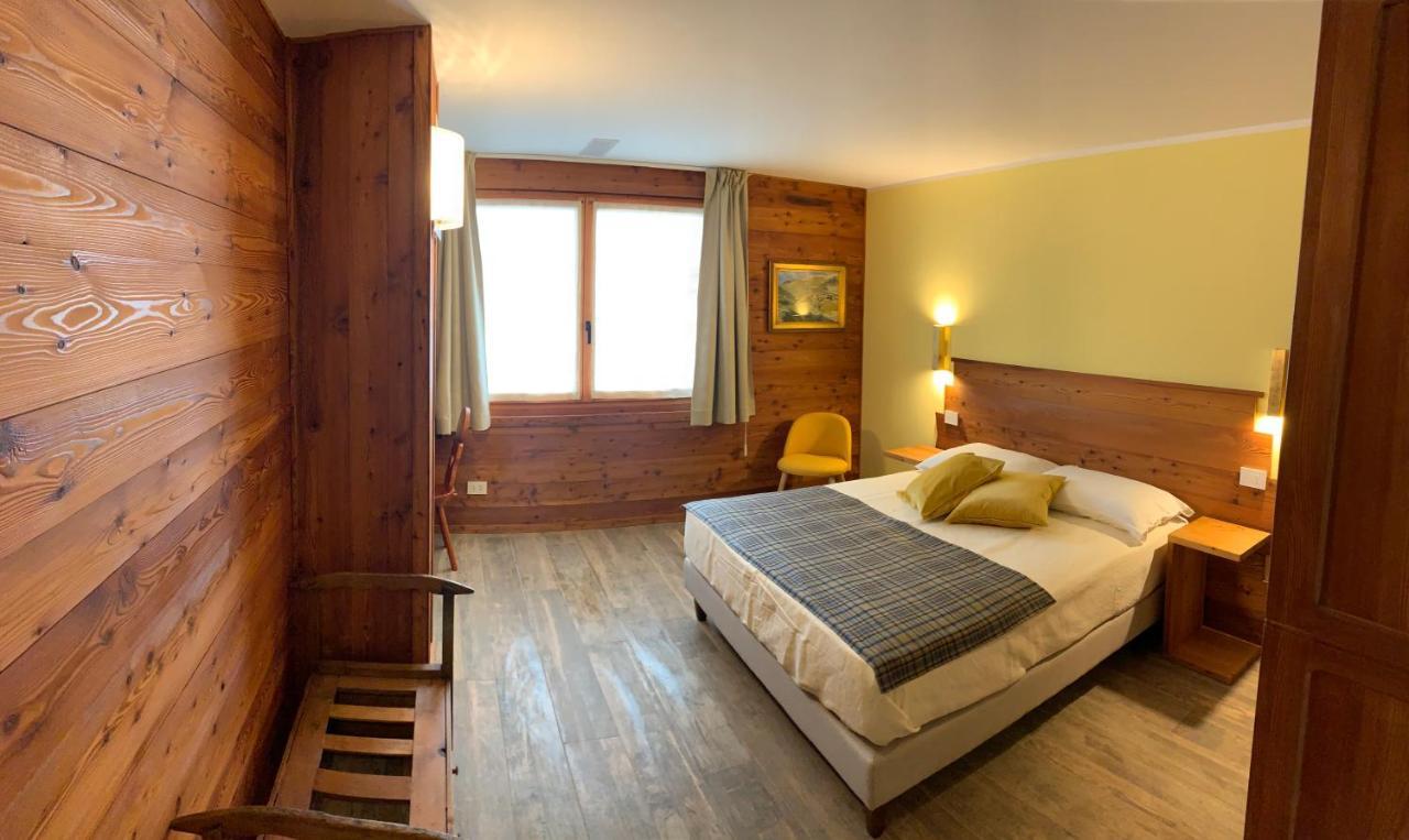 Bed and Breakfast lo Miete di Nonni Champoluc Esterno foto