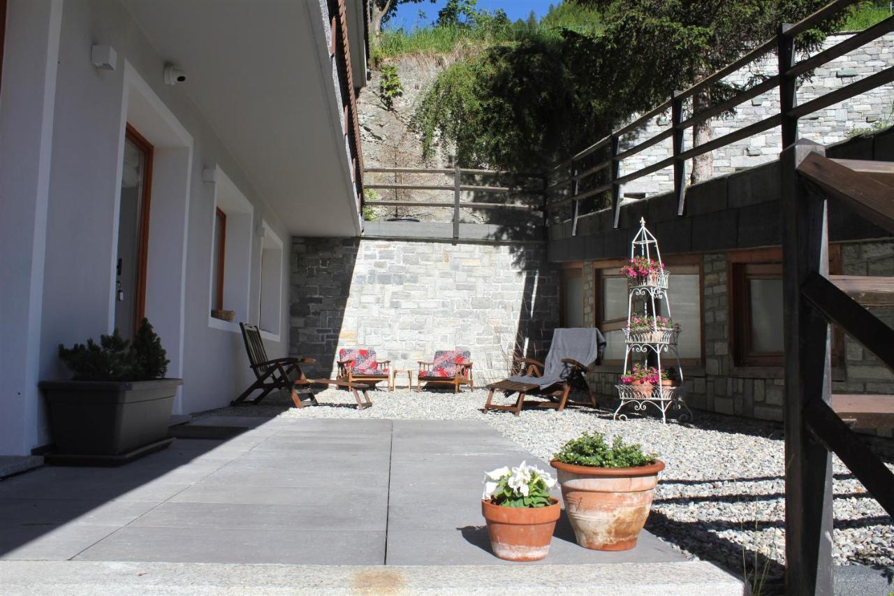 Bed and Breakfast lo Miete di Nonni Champoluc Esterno foto