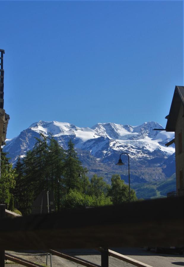 Bed and Breakfast lo Miete di Nonni Champoluc Esterno foto